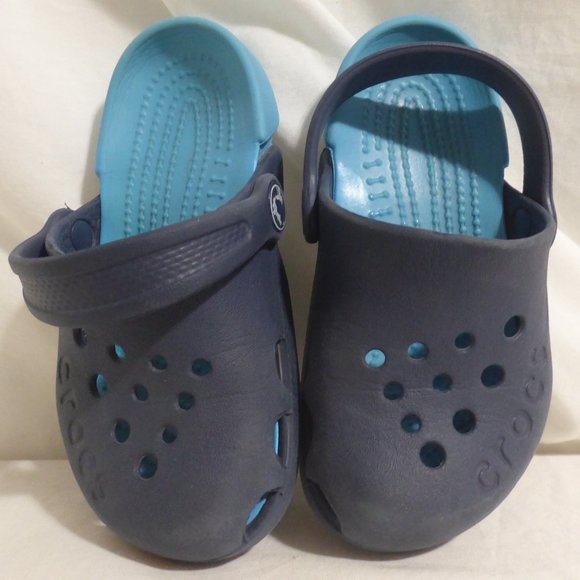 CROCS, navy and light blue, boy's size c 9, GUC